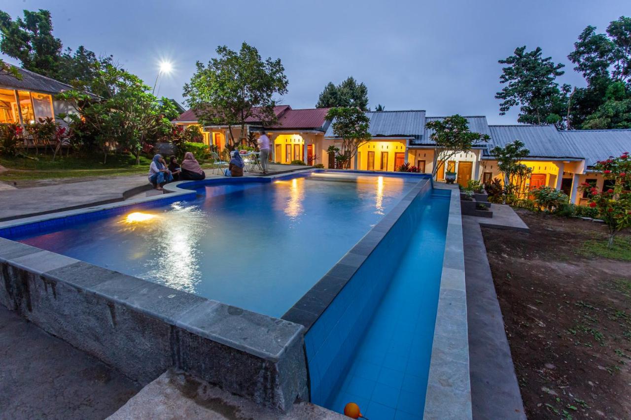Pondok Guru Bakti Cottage Senaru Kültér fotó